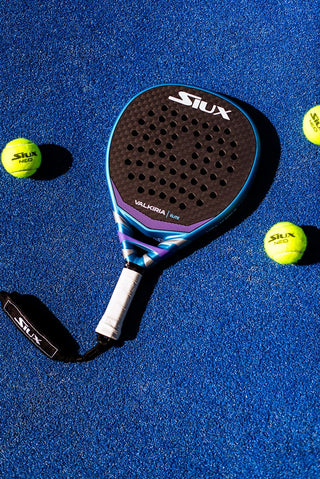 Siux Valkiria Elite 2025 Padel Racket by Sofia Araujo (Pre Sale - Shipping October 23rd)